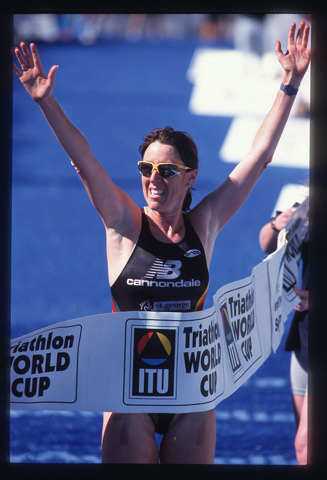 Jackie-Fairweather-International-Triathlon-Unions-Hall-of-Fame-2017