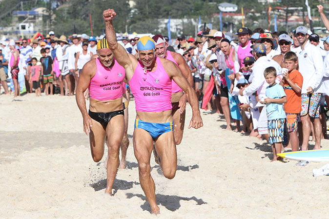 Martin-Ashfield-Surfers-Grant-Kenny-Alexandra-Headlands-and-Gavin-Hill-Northcliffe-150yrs-Taplin-2015