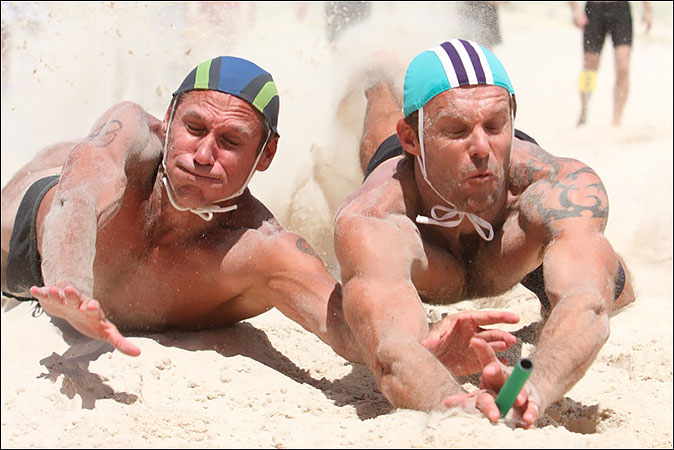 Todd-McSwan-Mudjimba-SLSC-R-and-John-Paul-Smith-from-Salt-40-44-yrs-flags