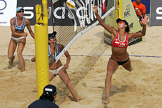 bAWDEN-&-palmer-v-china-pic-FIVB.jpg