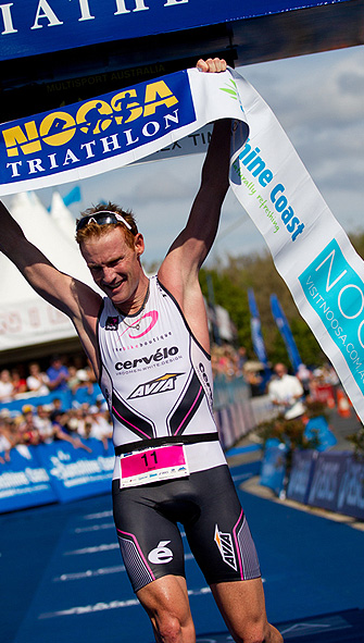david-dellow-noosa-tri-winner2011.jpg