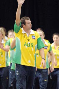 grant hackett waves to the crowd photo delly carr sportshoot sal.jpg grant hackett waves to the crowd photo delly carr sportshoot sal.jpg