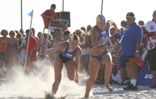 melissa howard edges out cara langendam in the world beach flags final photo slsa.jpg