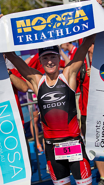 melissa-rollison-noosa-tri-winner2011.jpg